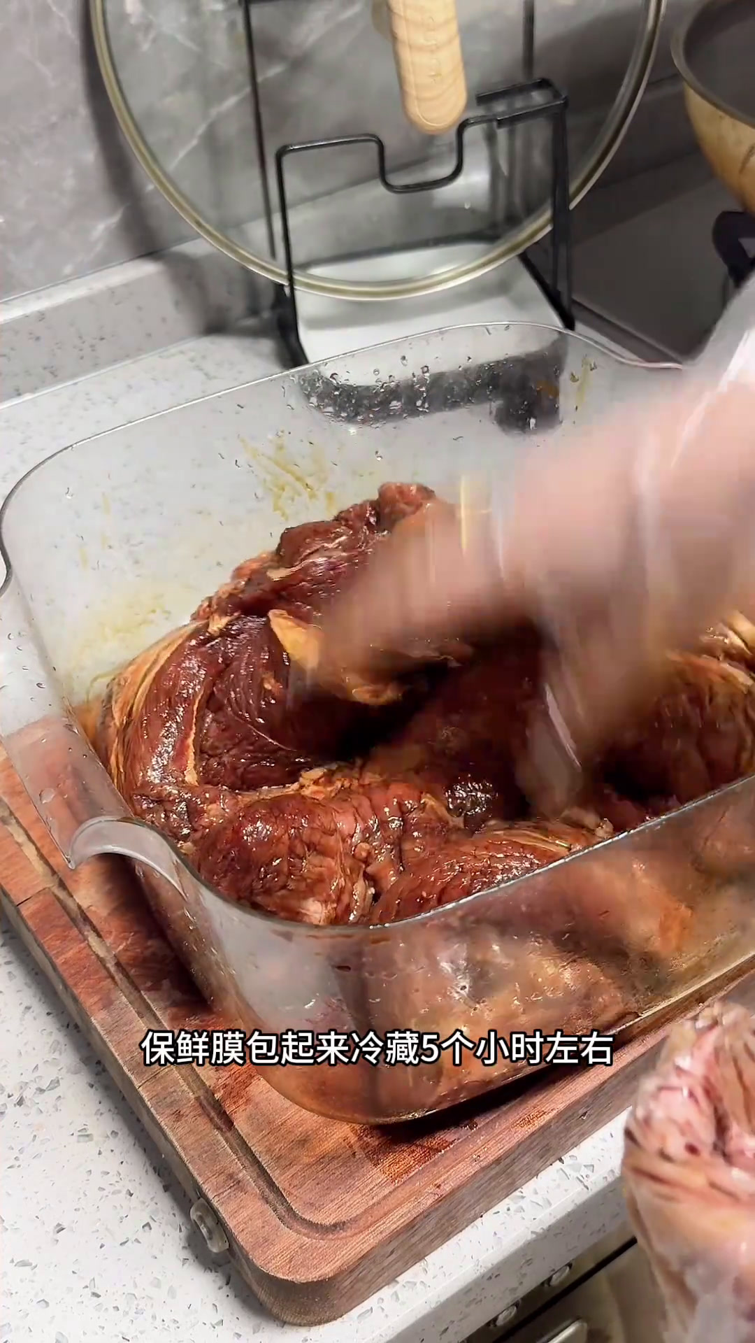 小陈的辣卤牛肉教程终于终于来了下一期我们煮皮蛋瘦肉粥妈呀太香了卤牛肉