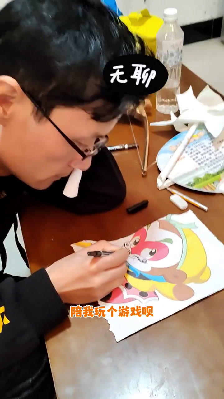 给你们更多选择,五一劳动节手抄报,出第三稿,萝卜青菜自己挑……