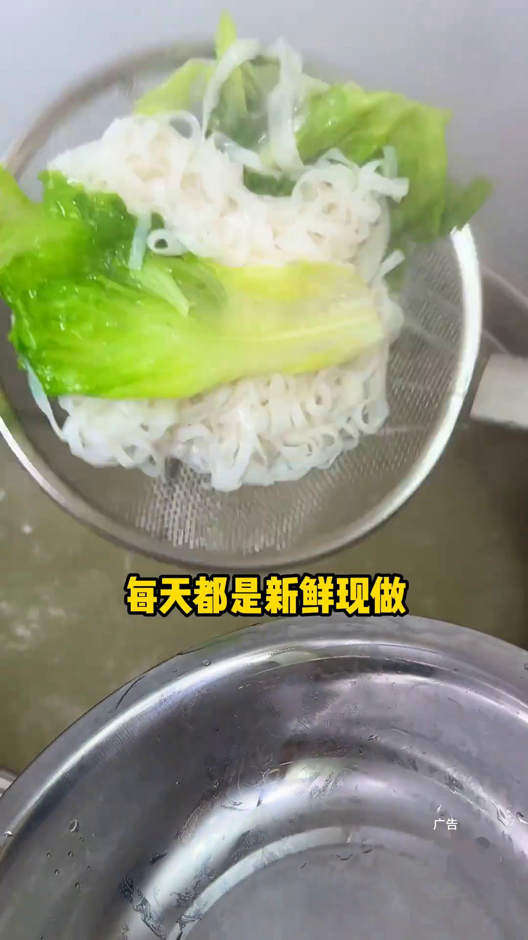 古镇地道好吃的广西扣肉粉和猪脚粉!8.8就能吃到一碗热乎乎的!中山吃喝玩乐省饭课代表城市里