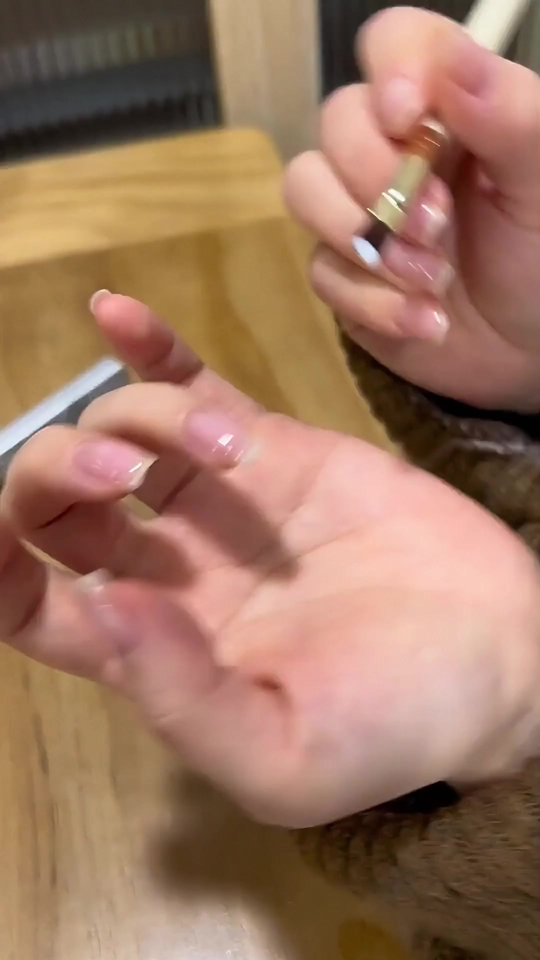 黑色星星美甲 2025年新年美甲_ 美甲_ 新年战甲