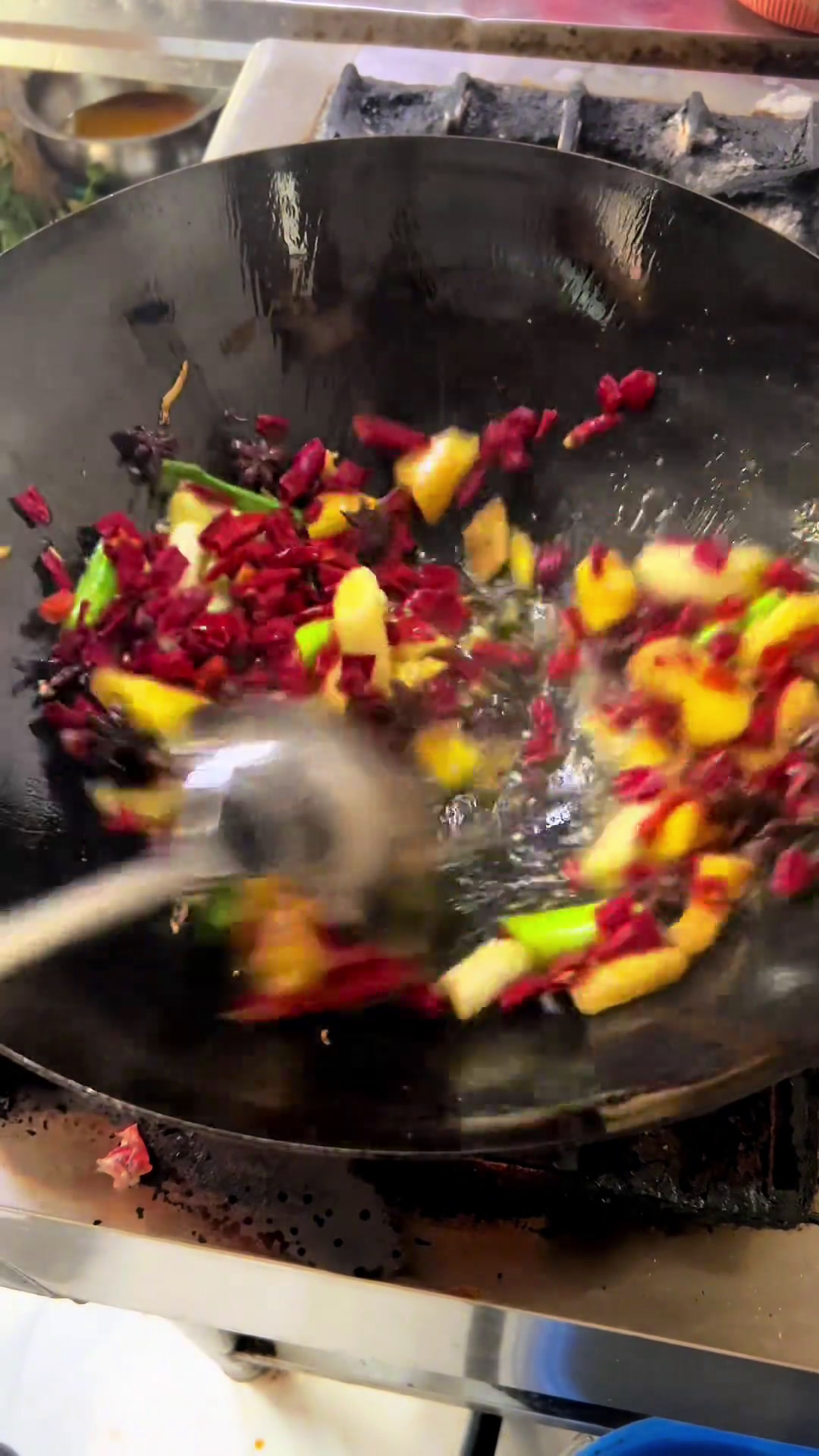 人这一生能力有限,但努力无限!每一次跌倒后站起来都会让人变得愈发坚强,那些看似不起波澜的日