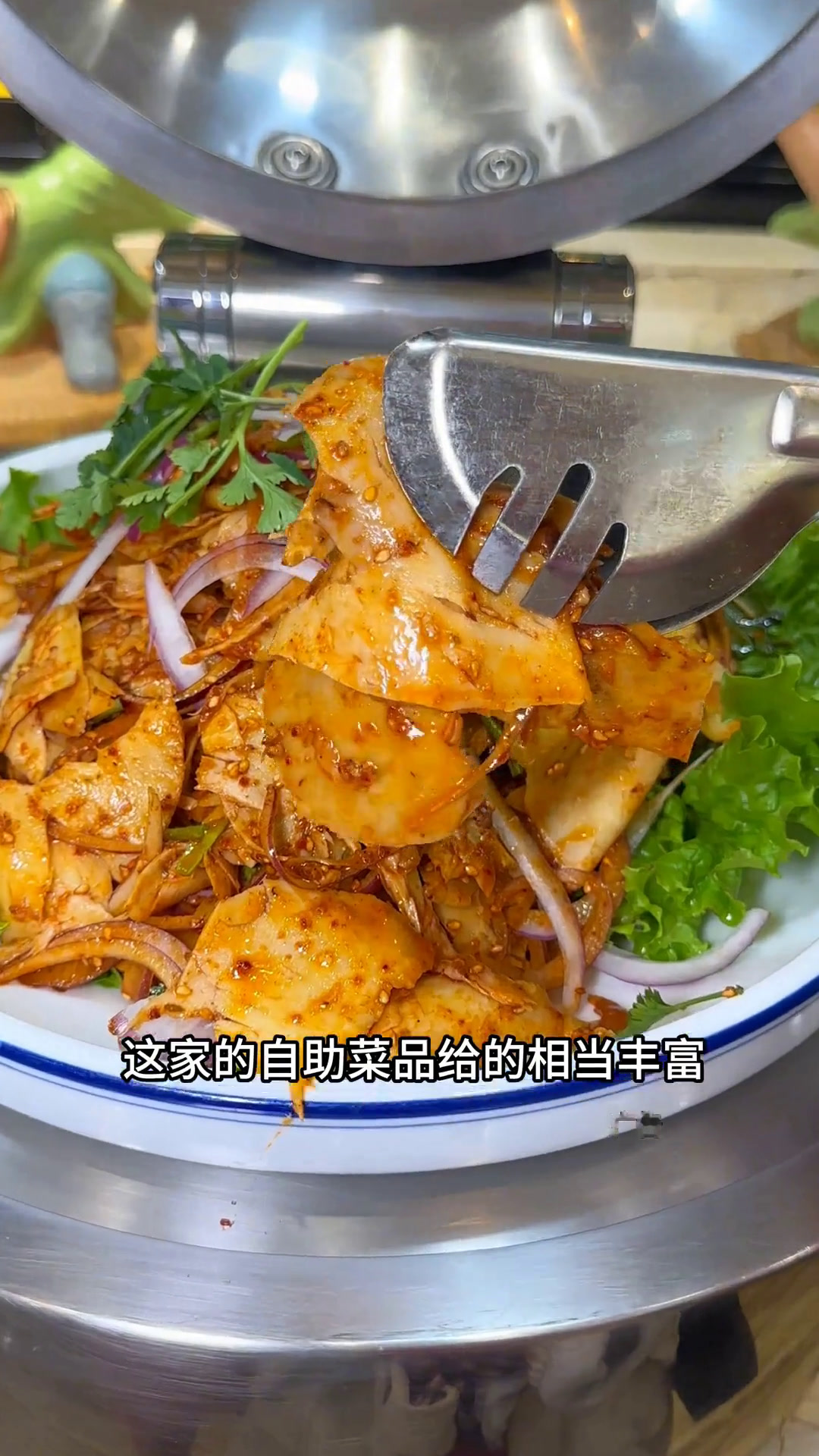 只需2位数,让你在大唐温泉连洗带吃。自助餐品质高档,就在吉林市松江西路!洗浴汗蒸自助餐美食