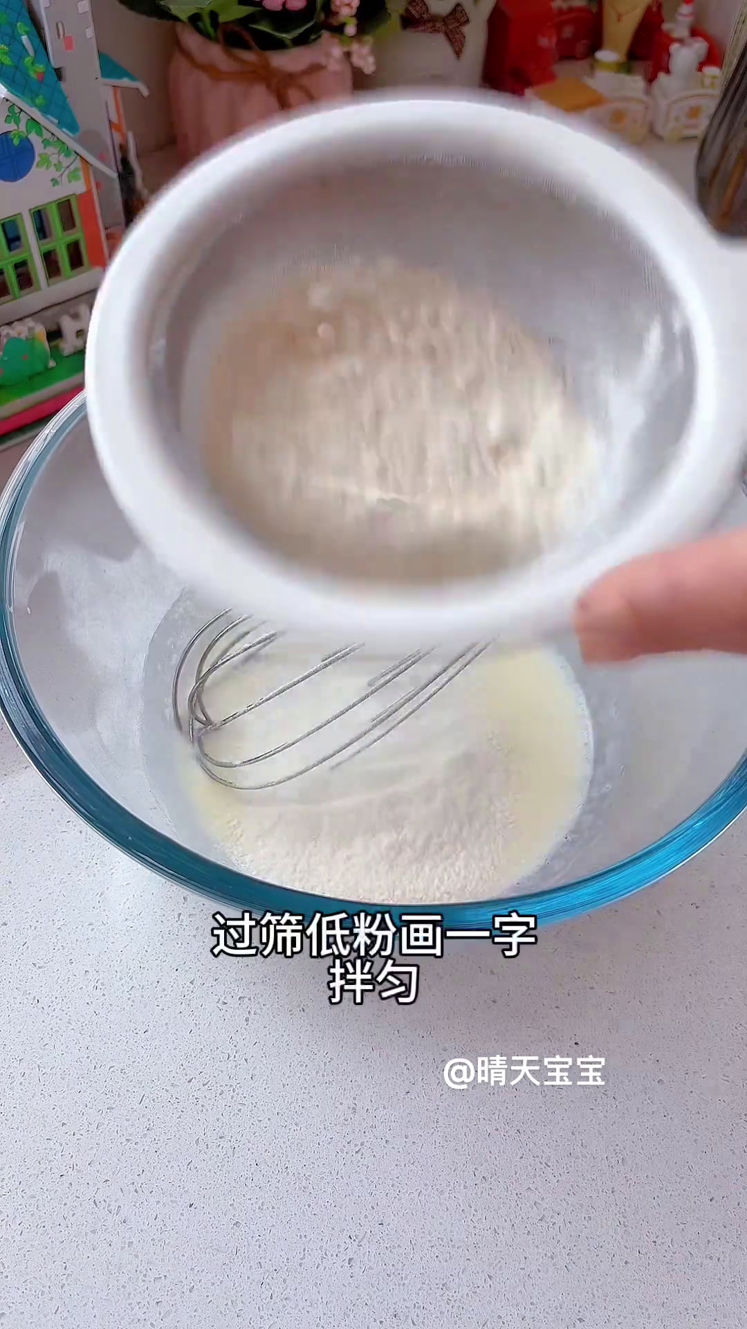 芋泥乳酪三明治恰到好处的搭配,一口就爱上!芋泥和奶酪的绝妙搭配,真的好吃,还有柔软细腻的蛋