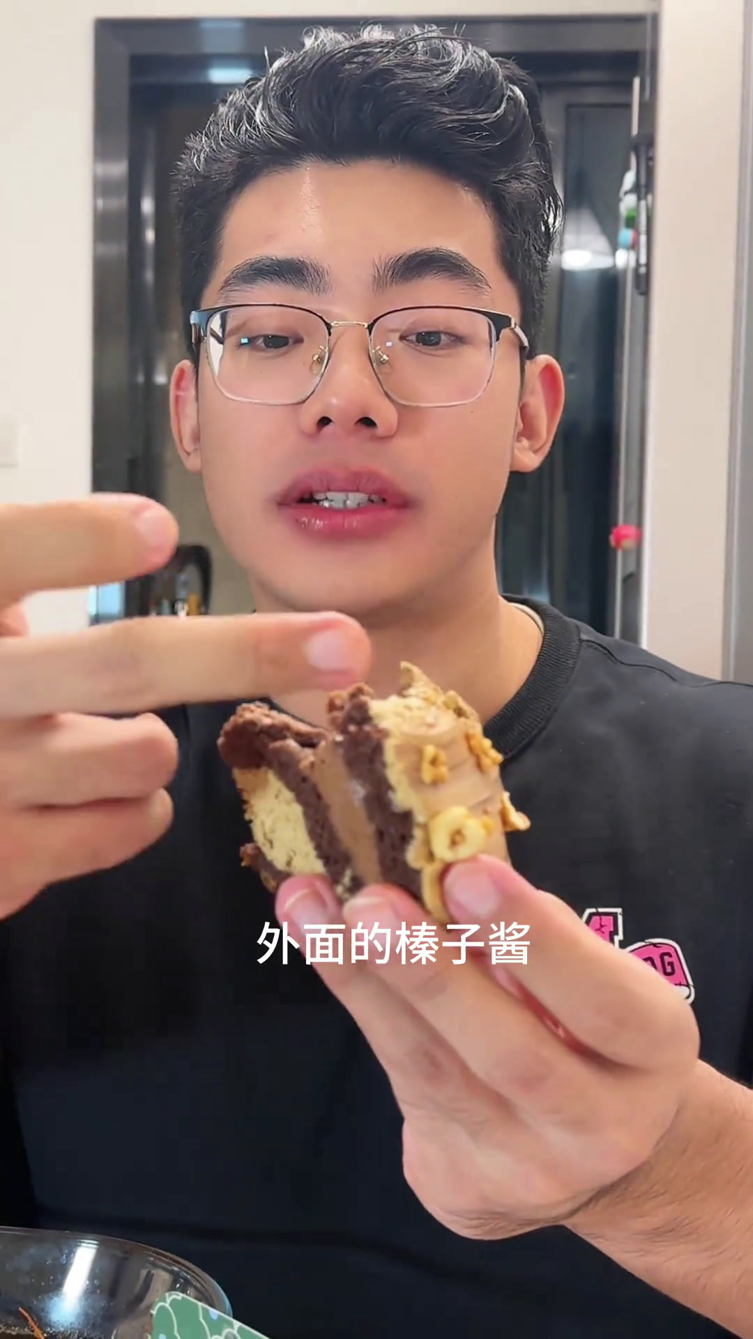 测评两个甜品,比某利来还好吃的蛋糕,太绝了!饮食训练蛋糕甜品下午茶甜品甜品烘焙