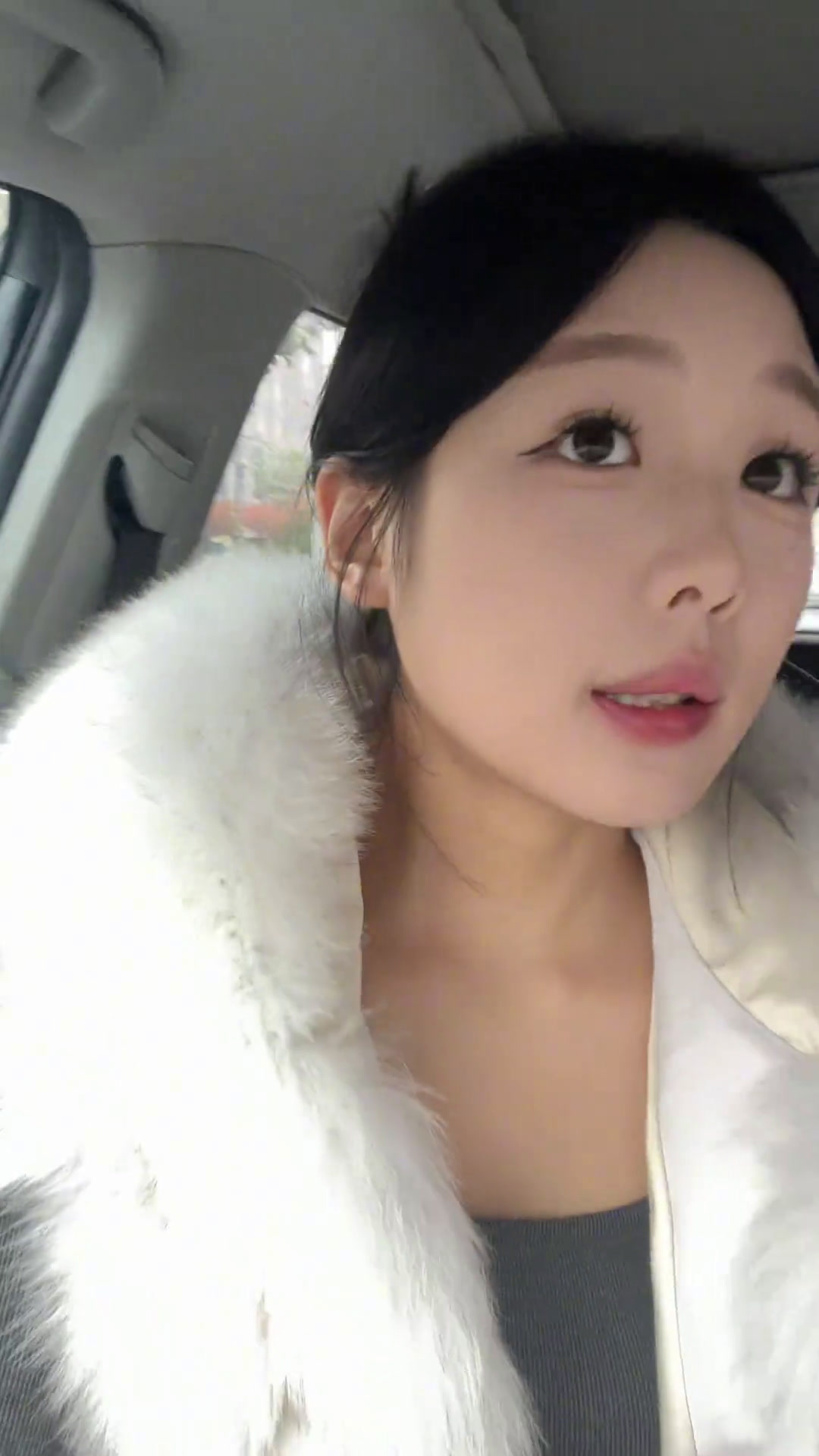 吃自助,辣炒年糕,烧肉,小汉堡,葱鸡肉串,泡菜国味儿随享团广告