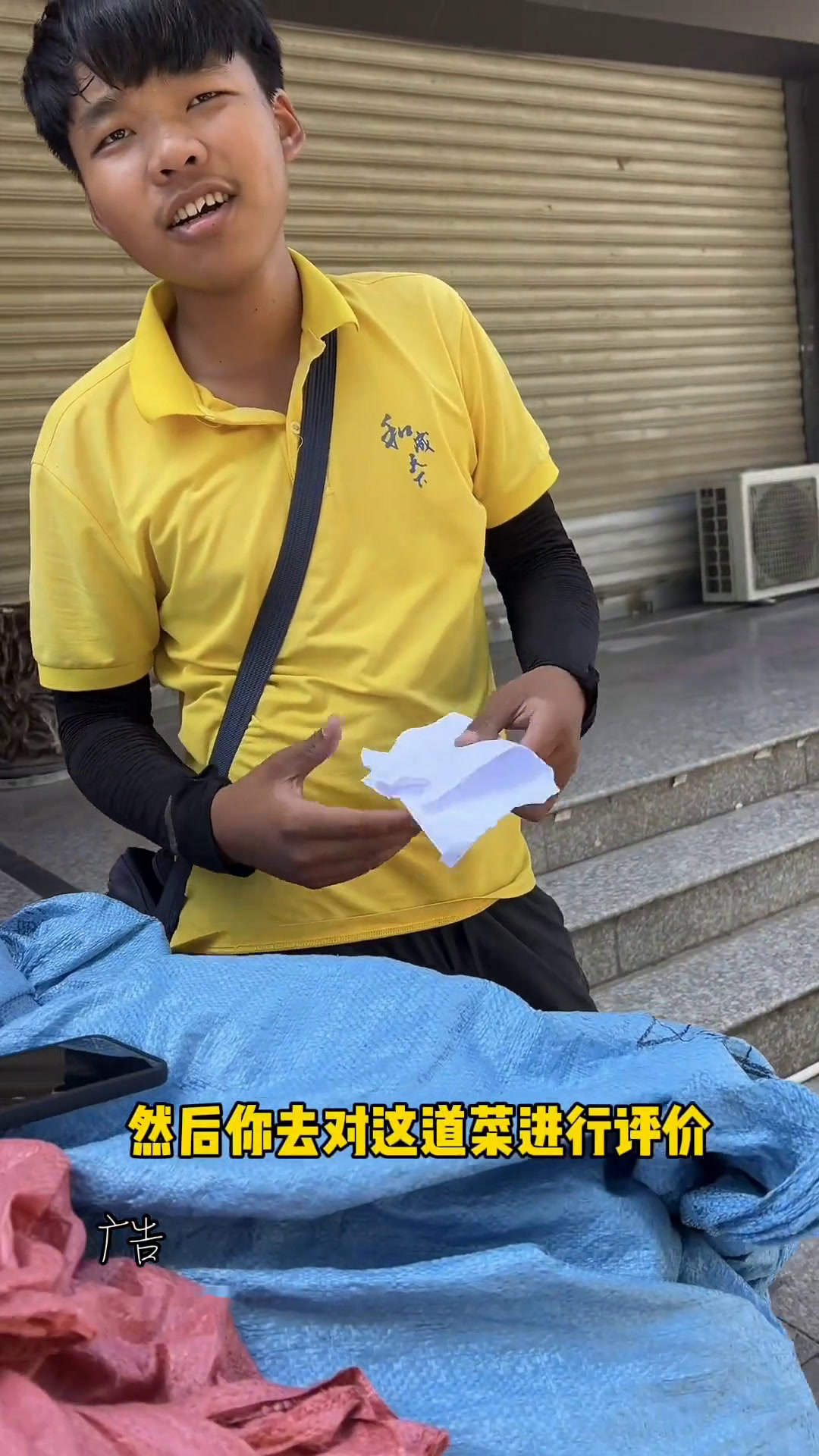 鲜味汤粉泉港汽车站对面潮汕口味的汤粉店,门口停车方便,营业到晚上12点,汤头很棒,葱头油很