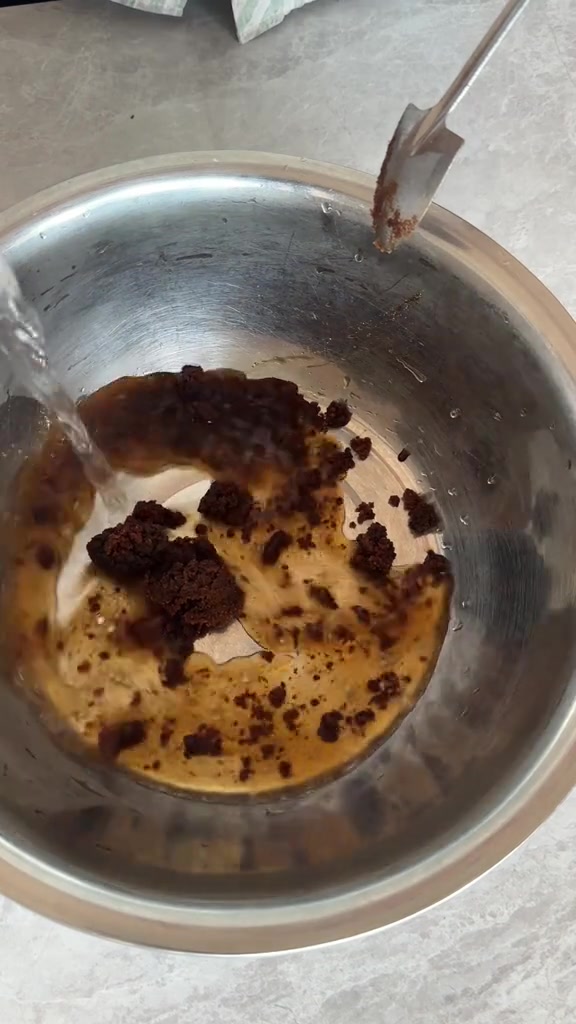 秋天第一杯奶茶没有赶上,我们提前来一杯冬天第一杯奶茶记录真实生活记录农村生活农村生活支持三