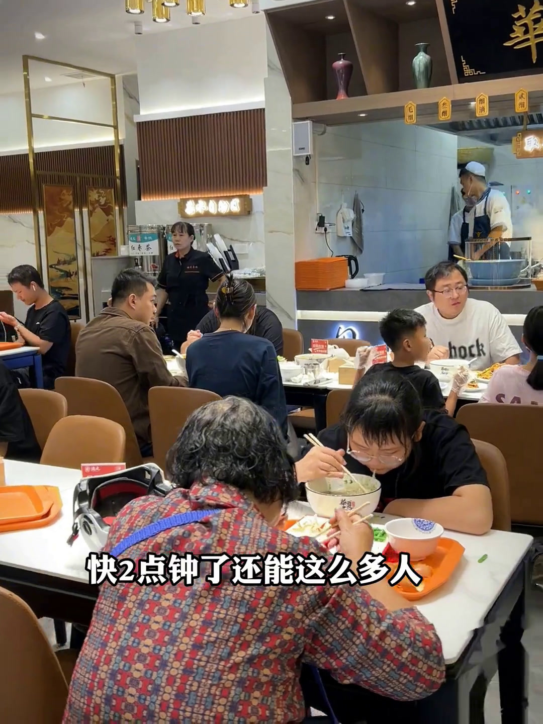 这才是梦想中牛肉面的样子!德元兰州牛肉面兰州牛肉面节郑州美食今年就要这样玩