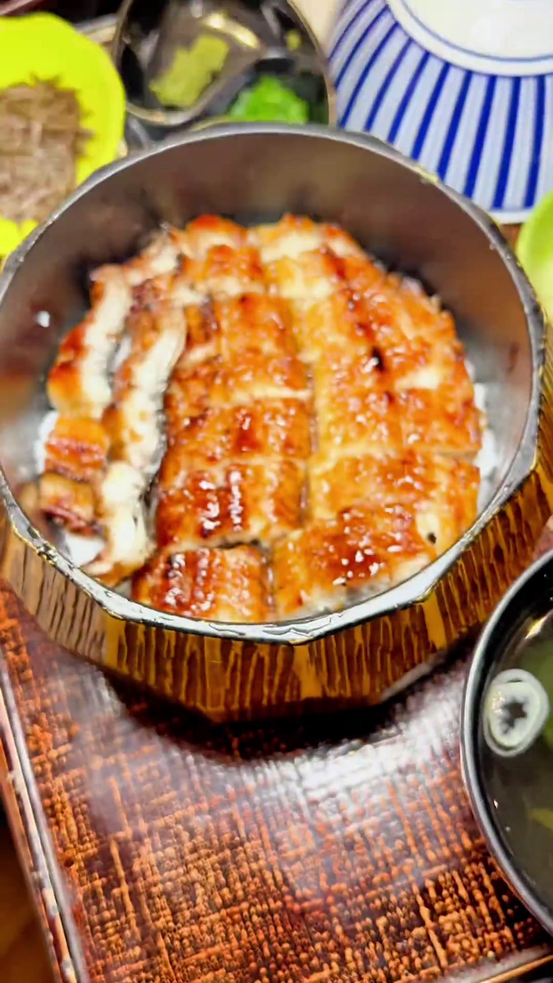 在上海陆家嘴很棒的鳗鱼饭,真的好吃还不贵,别错过咯吃喝玩乐在上海美食官上海餐厅好吃不贵鳗鱼