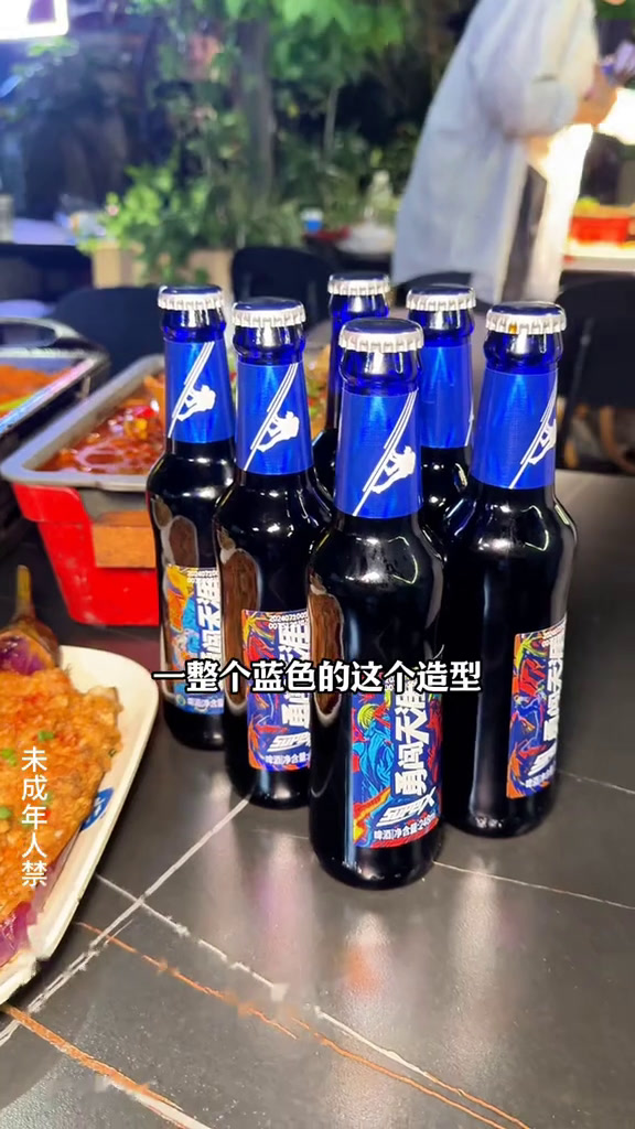 39.9吃烤鱼喝啤酒!他们家烟火气真的好足啊!食在八闽星推必吃榜福州丫霸正发光福州吃喝玩乐