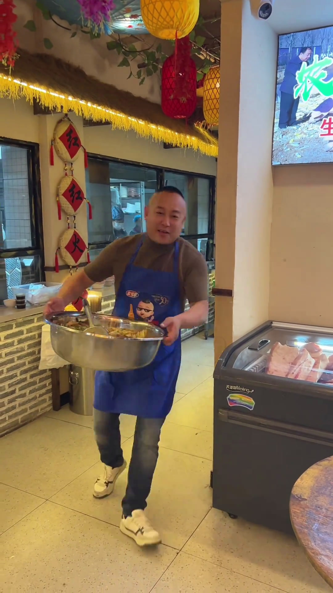 看看厨娘的包席大烩菜,你说能好吃不