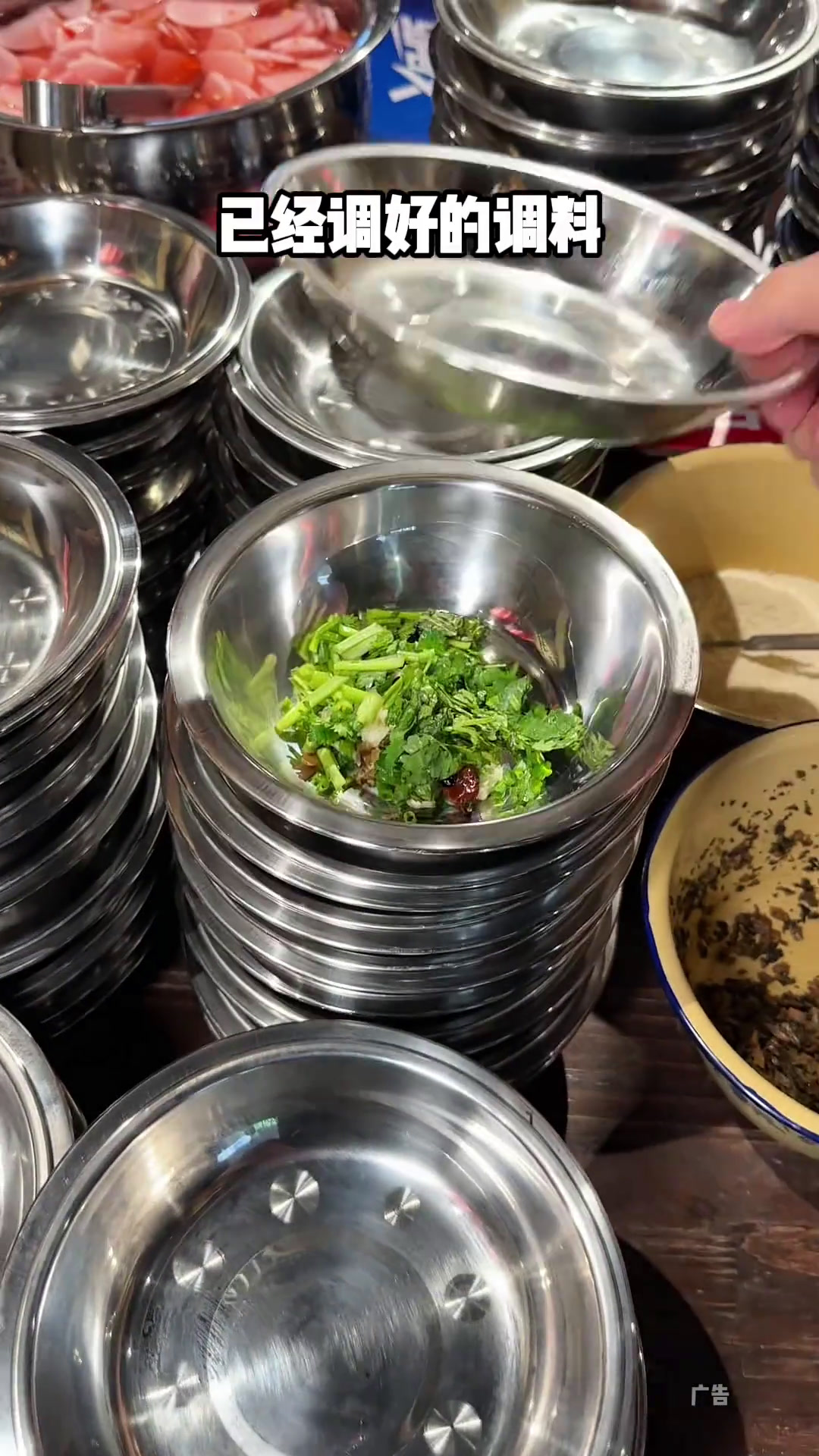 梦中情蛙!长沙这家水煮蛙真的巨巨巨好吃长沙谁懂这一口的好吃程度细毛坨水煮蛙艾特你的饭搭子请