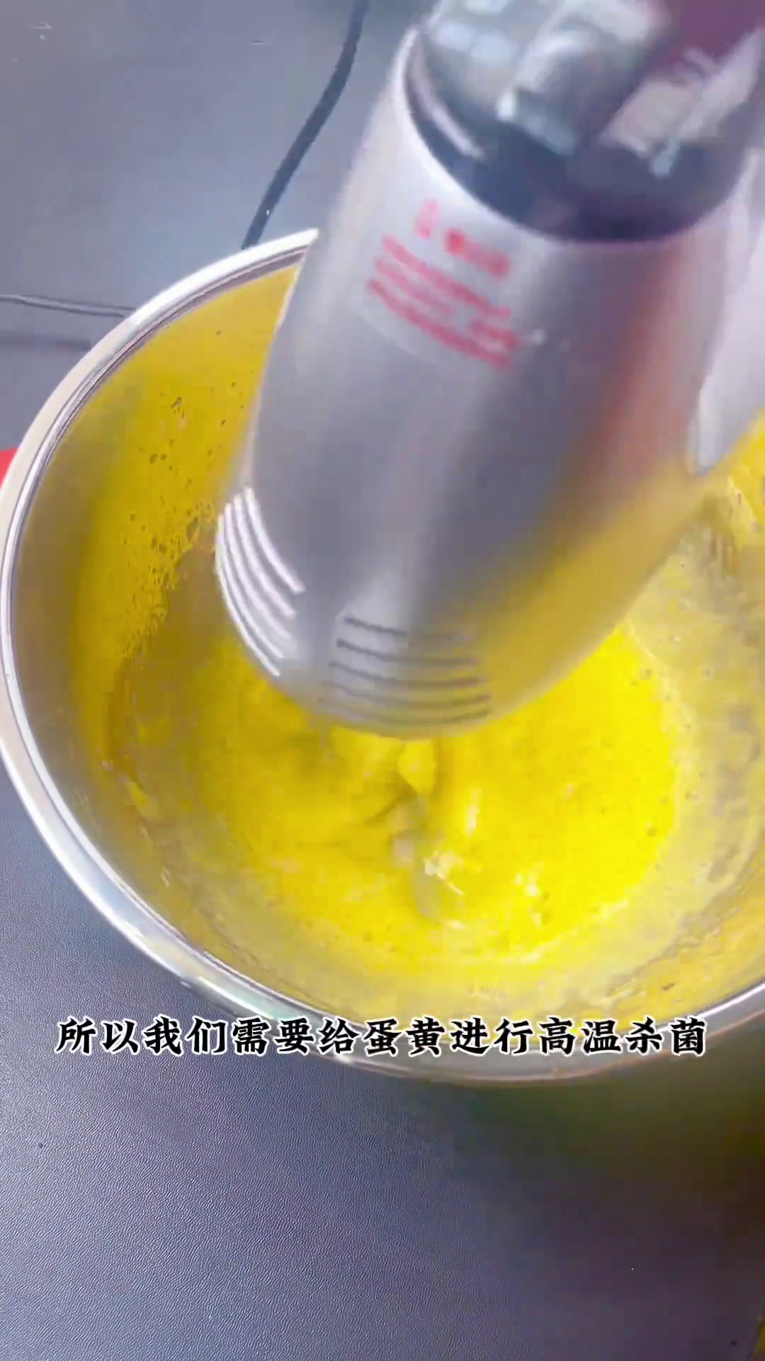 抹茶味提拉米苏,清新又可爱,春天的感觉提拉米苏甜品治愈一切好吃到停不下来美食官