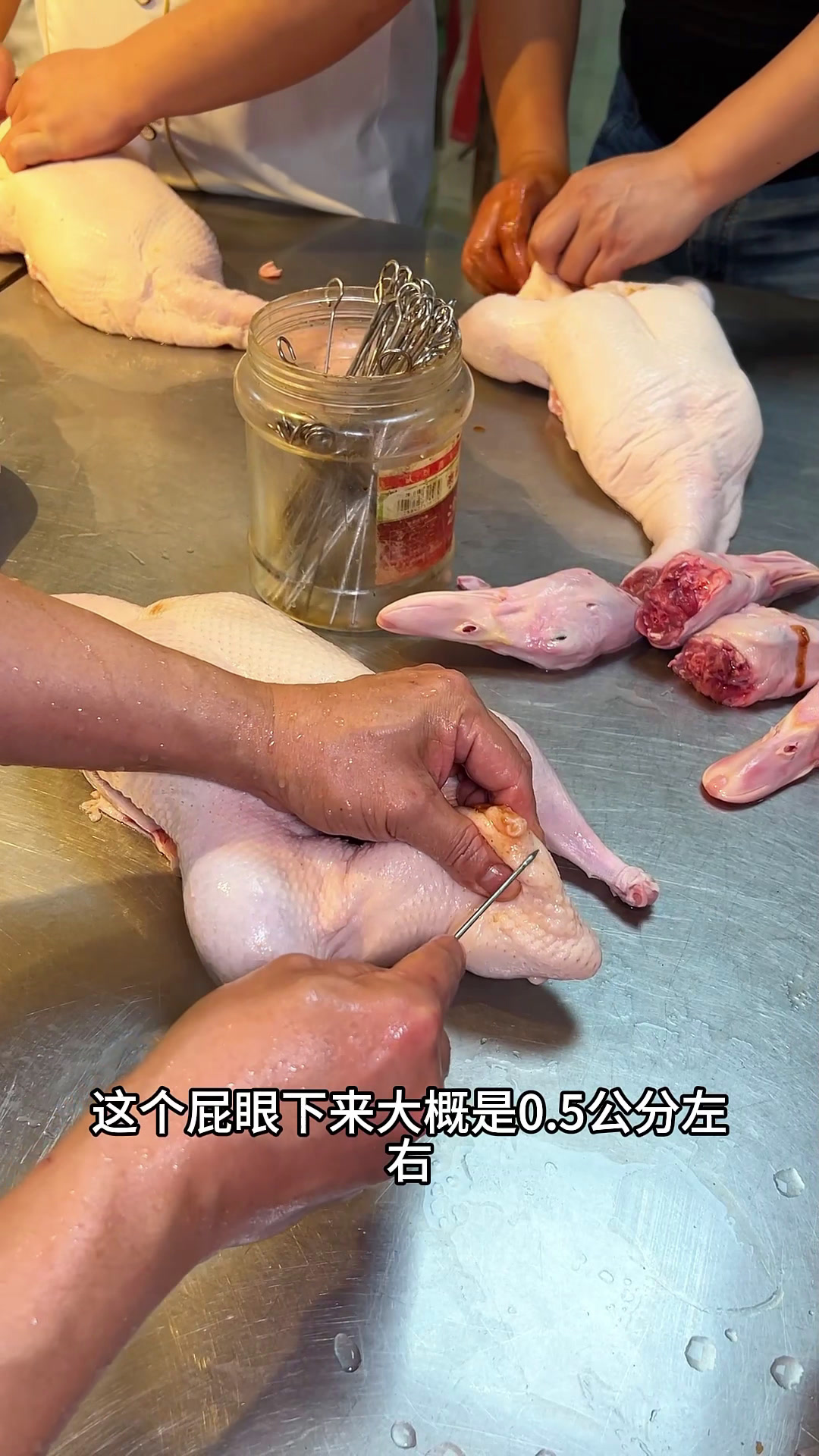 广东脆皮烧鸭的独家制作秘籍,带你领略传统粤菜的魅力与风情