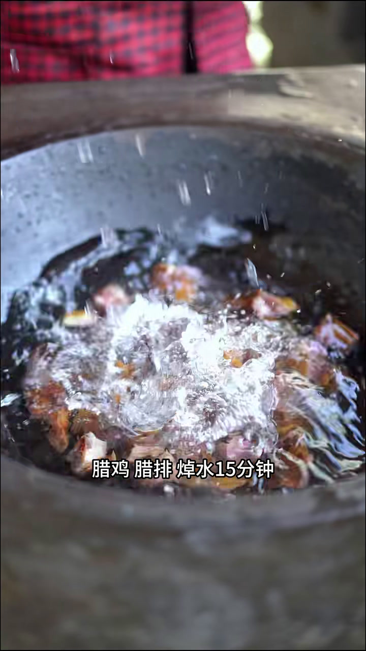 真材实料,才能做出好味道,腊鸡腊排火锅