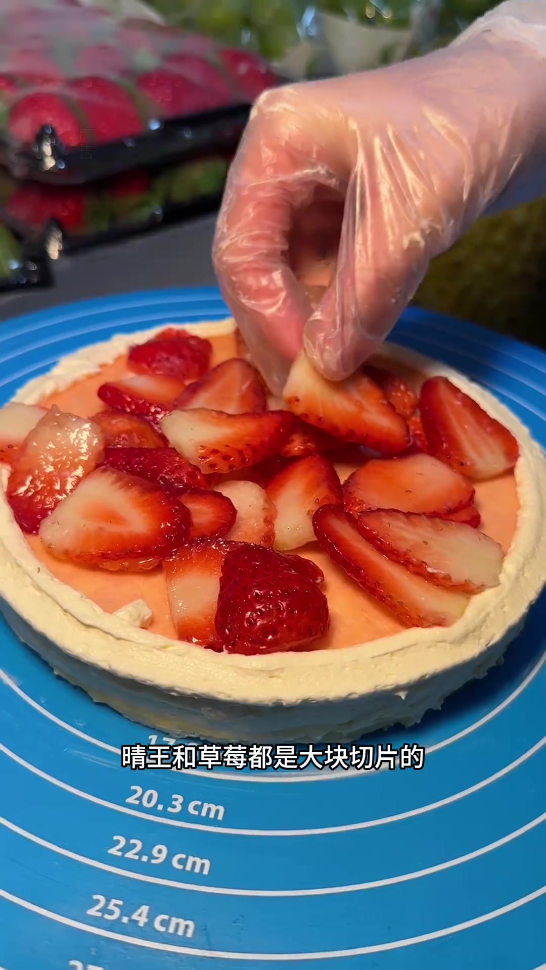 廖朵朵终于开到昆山啦!喜欢吃水果千层蛋糕的朋友千万不要错过哟～廖朵朵千层蛋糕千层蛋糕榴莲千