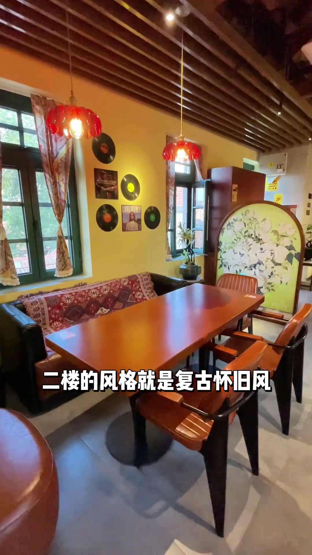 聚餐氛围感餐酒吧首选,落日黄昏的时候太出片了,关键是什么菜品都能吃到!同城美食青岛美食面什