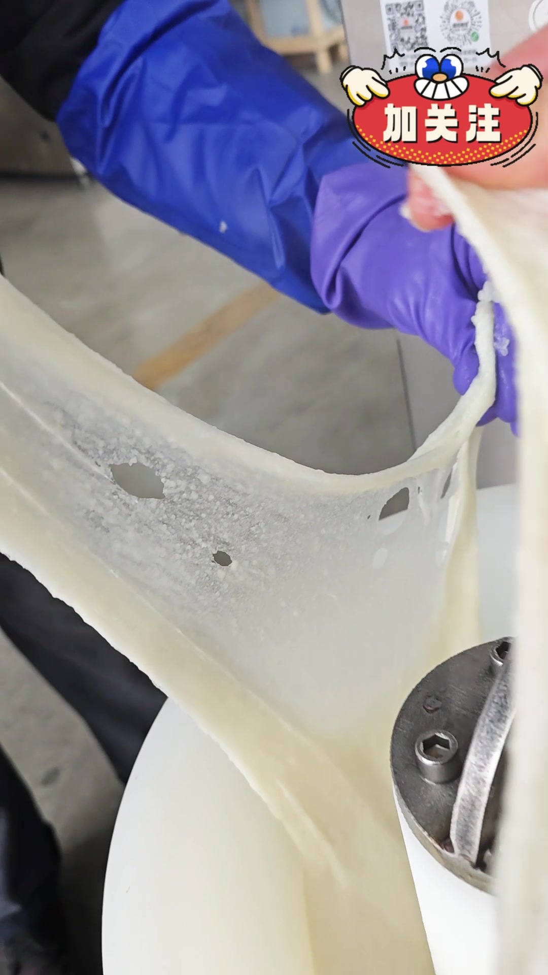 仿手工打糍粑才能还原手工糍粑的口感!