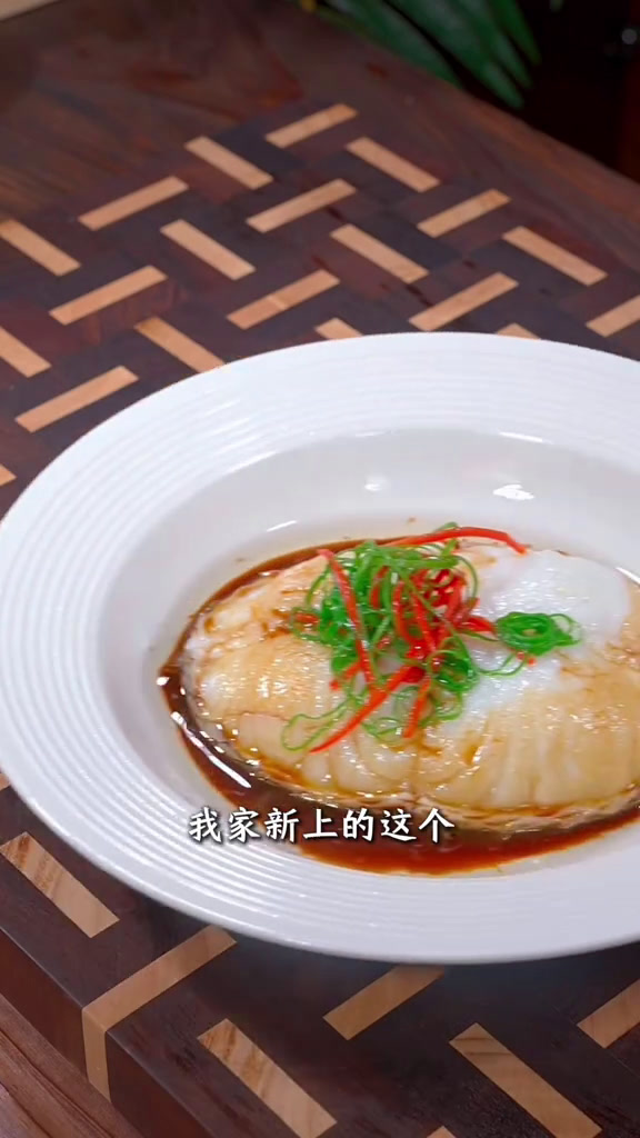 不花心银鳕鱼礼盒,原料选用行业公认优质的法国小鱼牌,自己吃送礼都有面子。银鳕鱼肉质鲜美营养