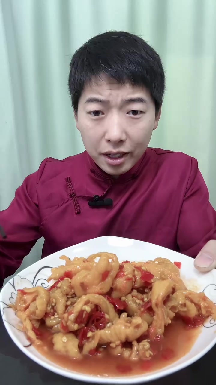 无骨鸡爪,真的没有骨头吗?