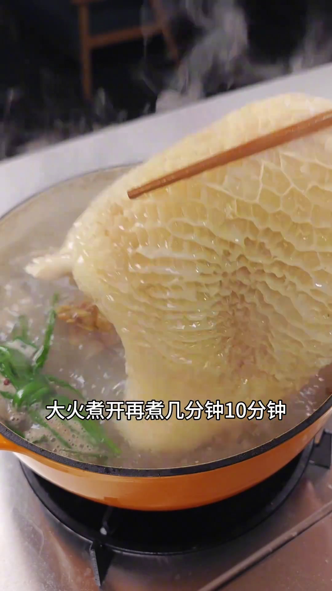 过年就要这样吃,四川特色翘脚牛肉,做法简单又热乎