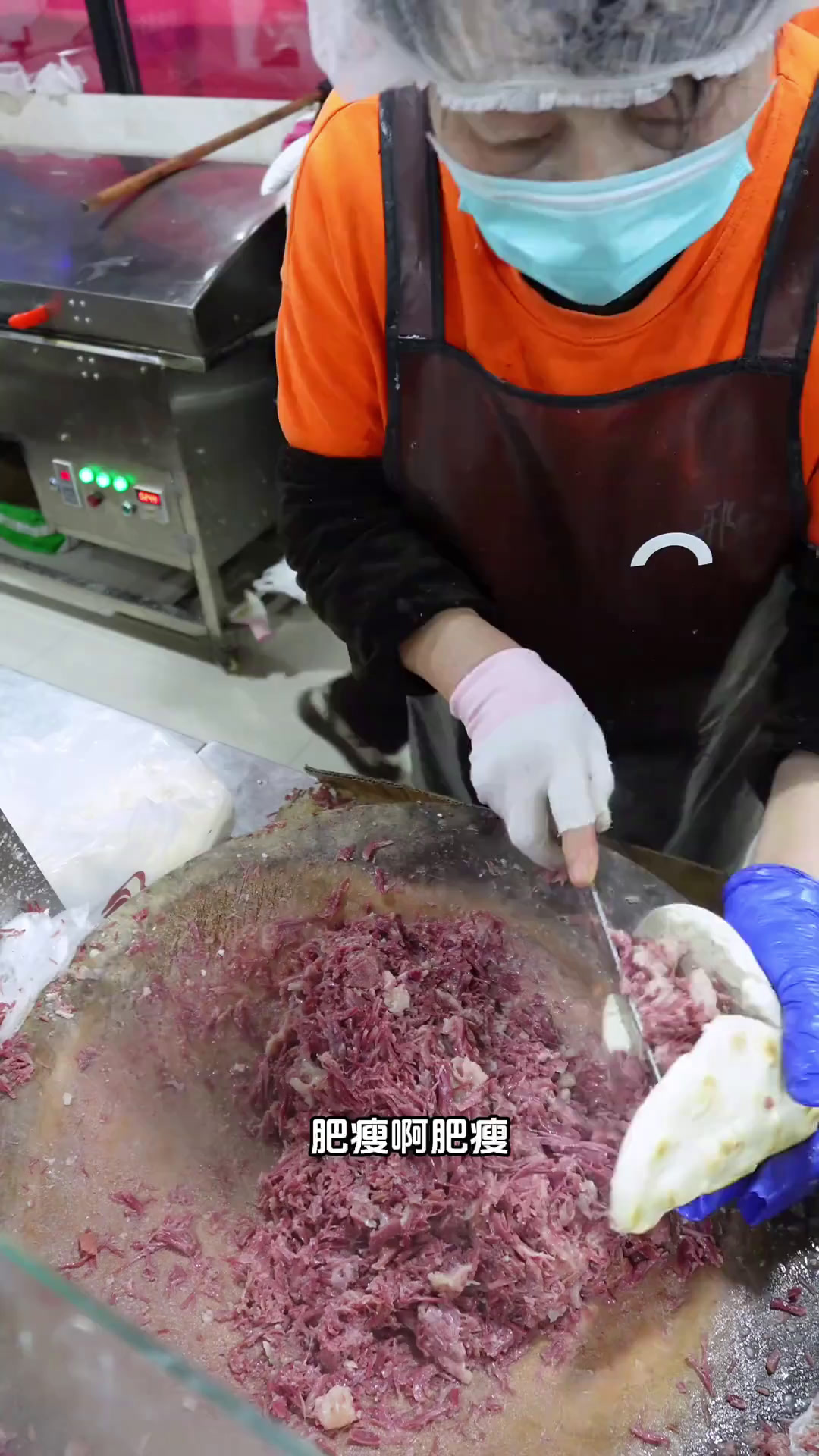 自制一碗「腊牛肉+肉丸糊辣汤」味道杠杠,西城一绝