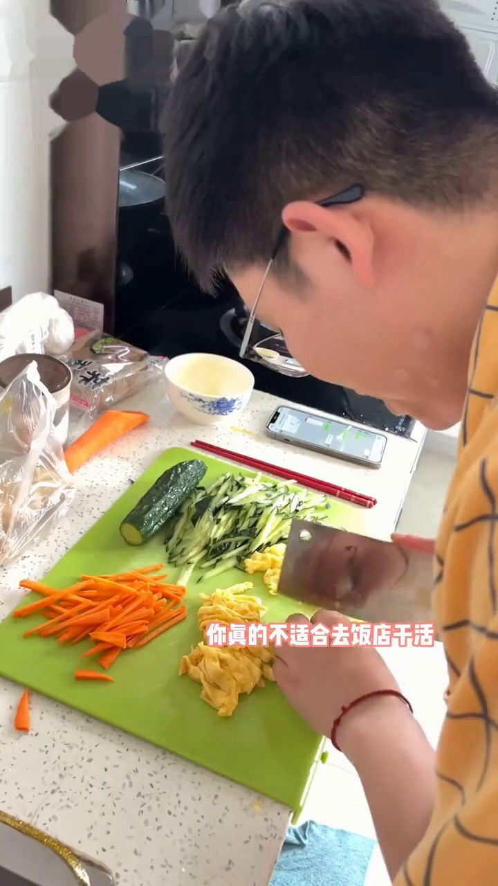 谁能拒绝在三伏天来一碗冰冰凉的凉面!