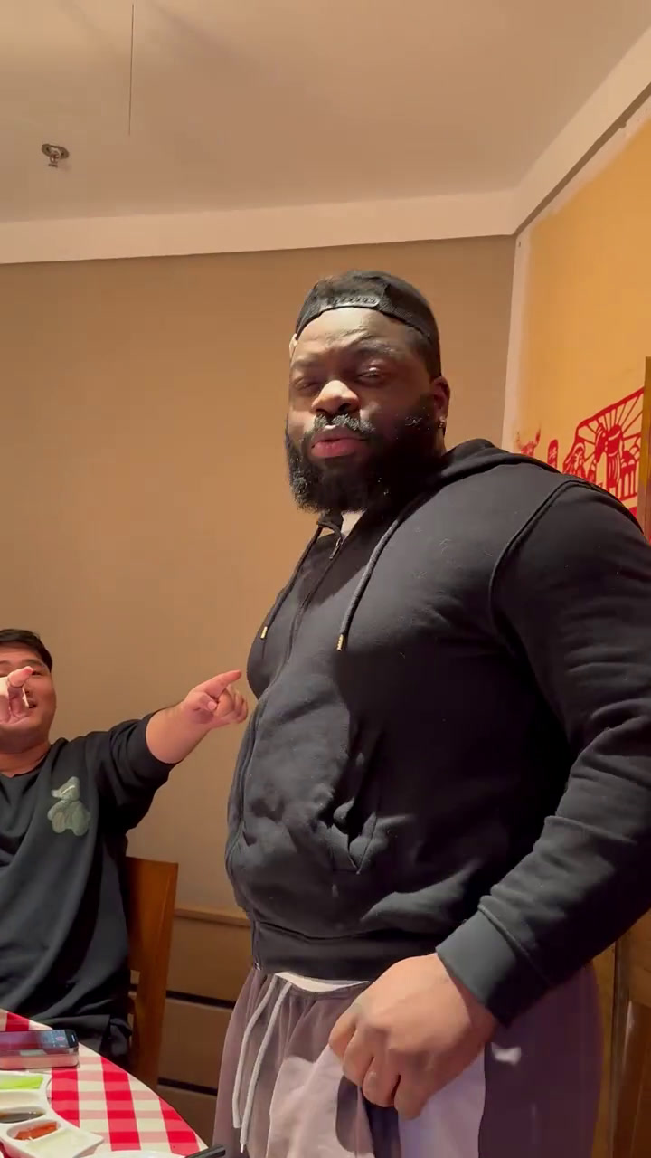 来中国西贝,给小老外感受中华美食的 “神秘力量”