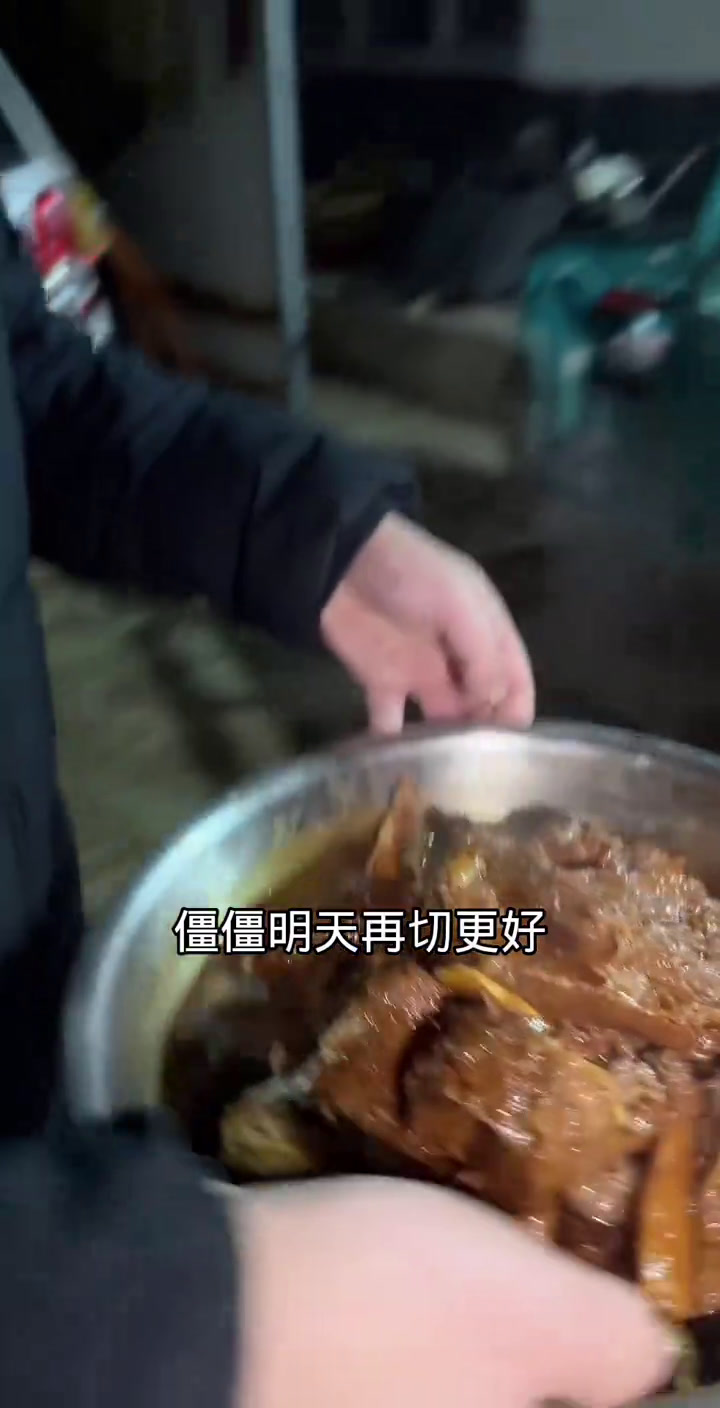 准备年货卤牛肉就按这个方法做吧!简单省事味道好～