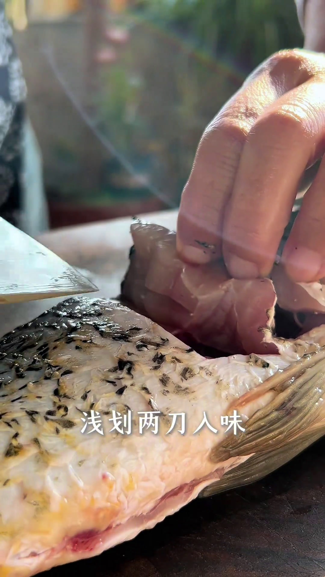 鲁菜经典,传统糖醋汁做的糖醋鲤鱼,酸甜酥脆,年年有鱼