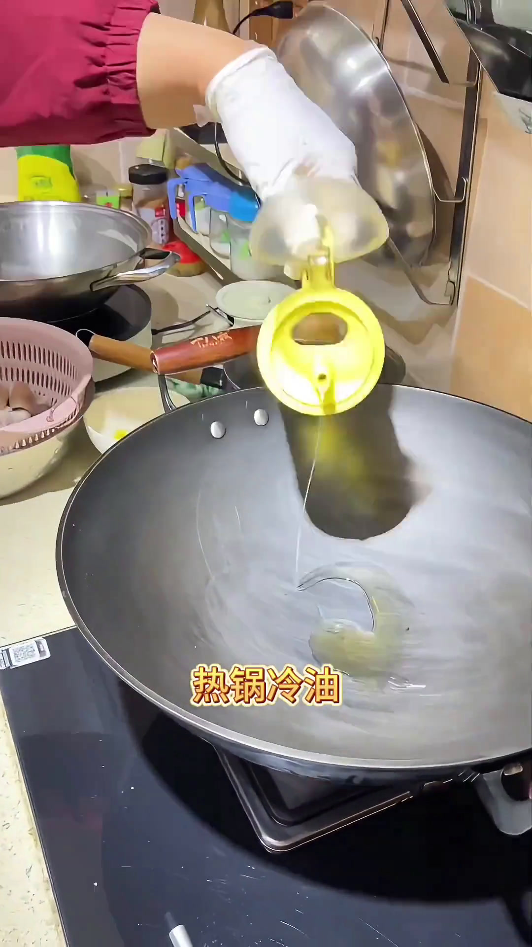 蚝豉发菜焖猪手 年夜饭必吃的蚝豉发菜焖猪手,发财就手