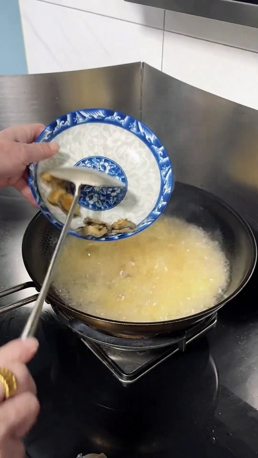 老爸是特级厨师,在上海成本2000元的年夜饭能吃点啥?