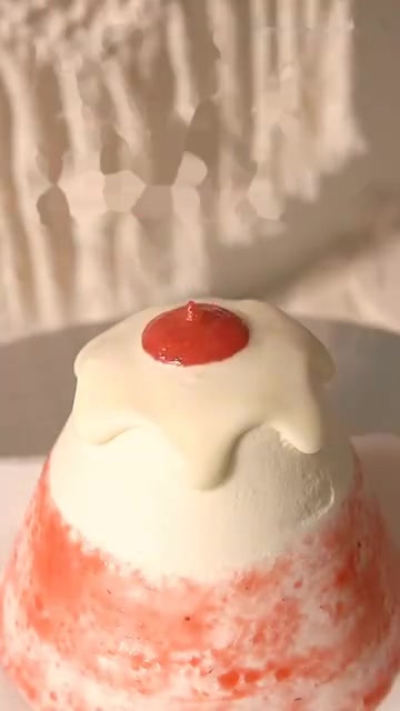 喜茶蛋糕复刻机来了,原来莓莓雪山蛋糕这么简单!