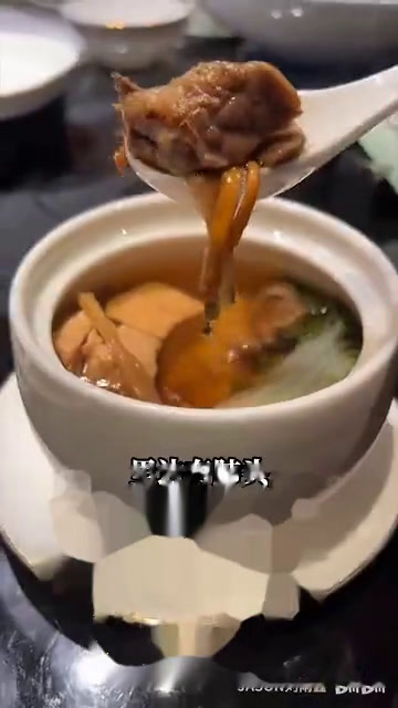 湖南醉贵湘菜「十二味·宴长沙」尝尝味道怎么样!