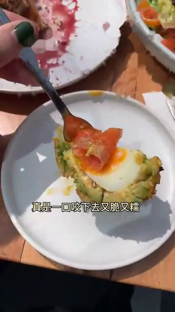 中午去富民路吃猫尔本,鹿肉brunch
