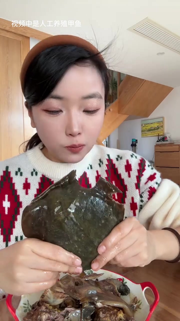 甲鱼确实不能吃多