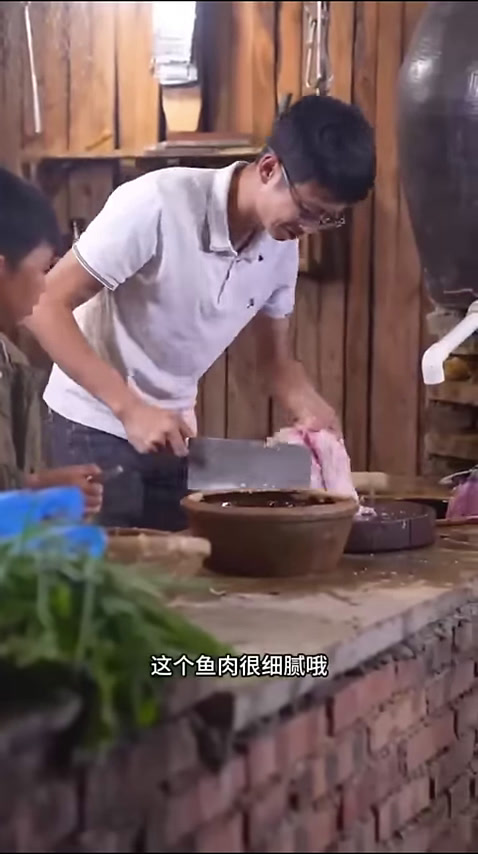 「合集」城中桃李愁风雨,春在溪头荠菜花。把明媚春光包进春卷,尽是鲜甜(4)
