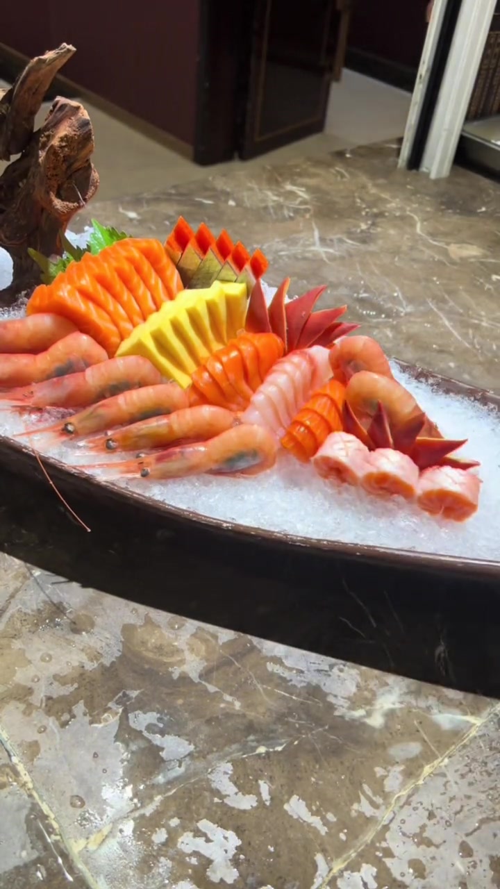 能力有限简单三文鱼刺身拼盘详细摆盘步骤教程希望能给大家带来一点点帮助