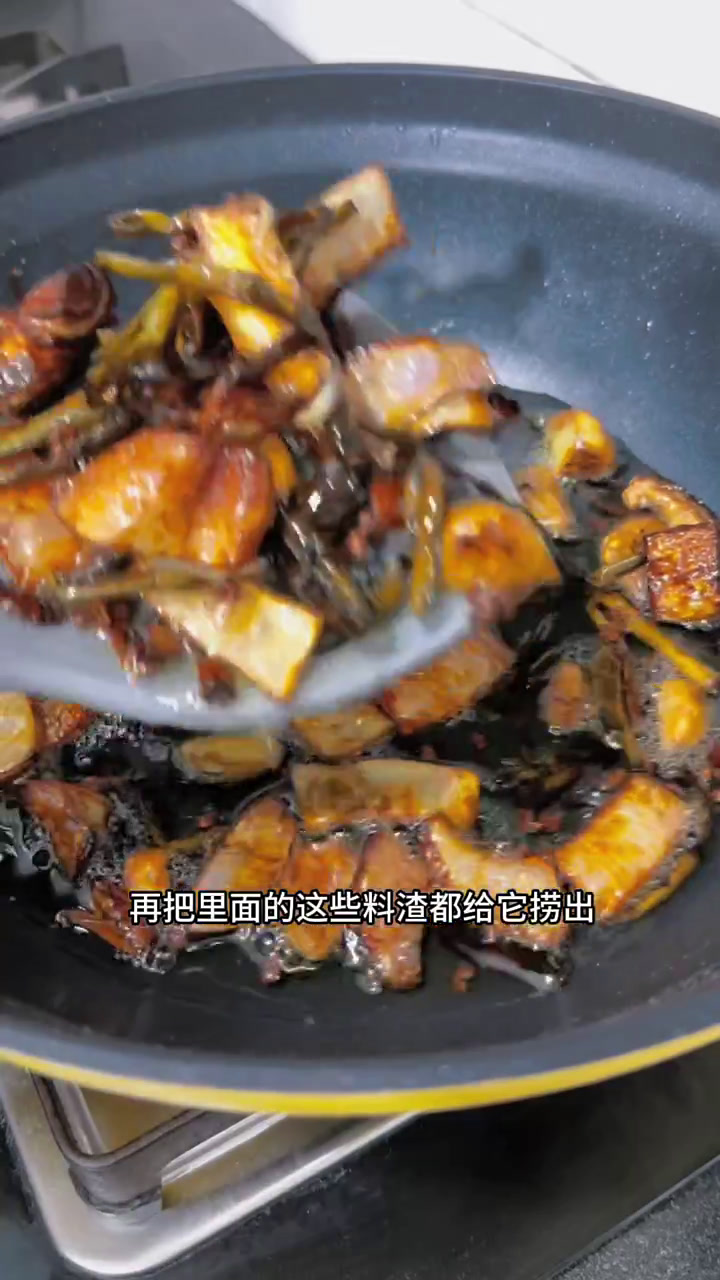 5:30分起床为家人做早餐 早餐,是一日之始,是对家人最质朴的关怀。今天早上5:30就起床
