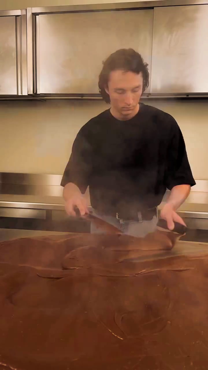 心形玫瑰蛋糕,浪漫的爱情天堂全球烘焙指南 中华料理面包国际大赛 美食 情人节蛋糕西点