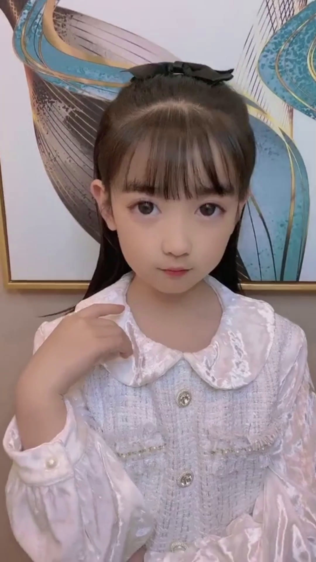 一睁眼,一抬头,有形象代言人内味儿了不?