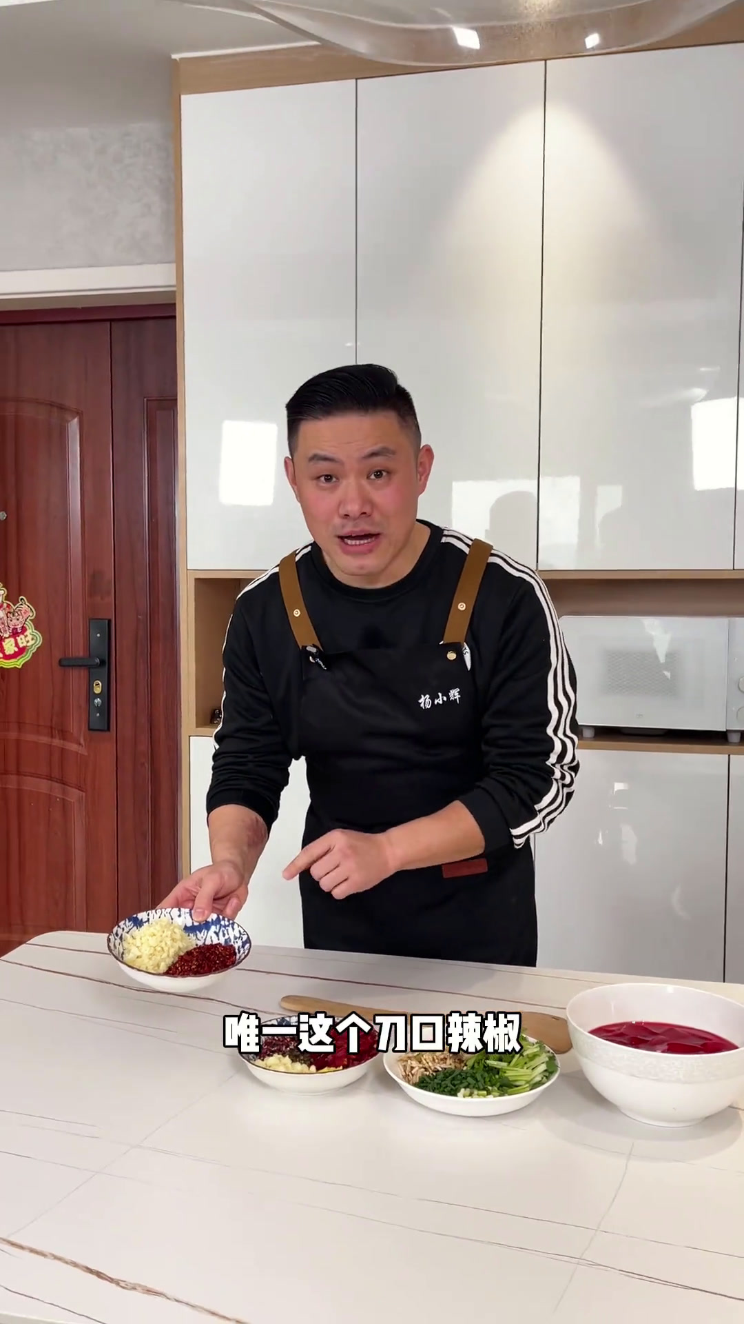 超级麻辣鲜香的炝鸡血来了!味道真的太赞了!