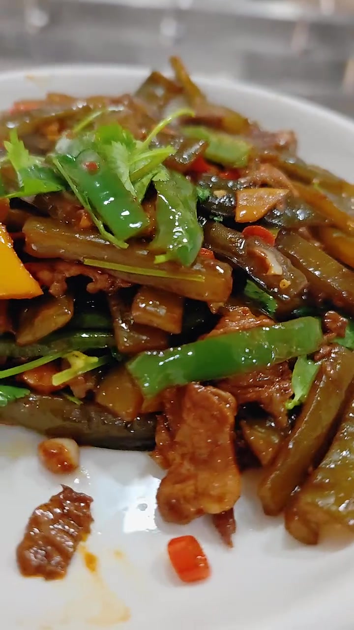 裙带菜炒肉太好吃了这菜