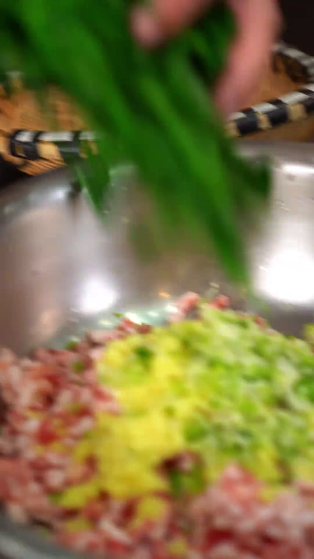 正月里来一道地菜包春卷~酥脆可口!