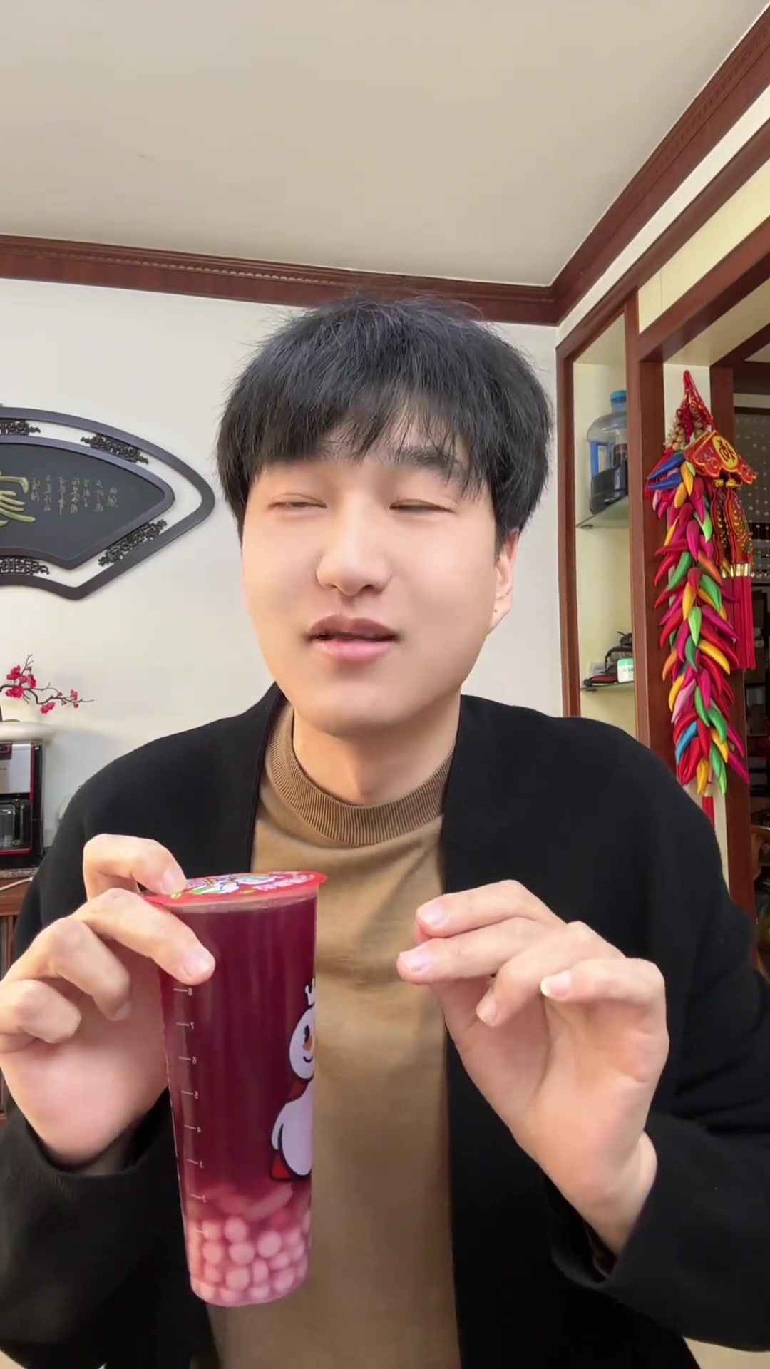 全网都在看我喝奶茶?