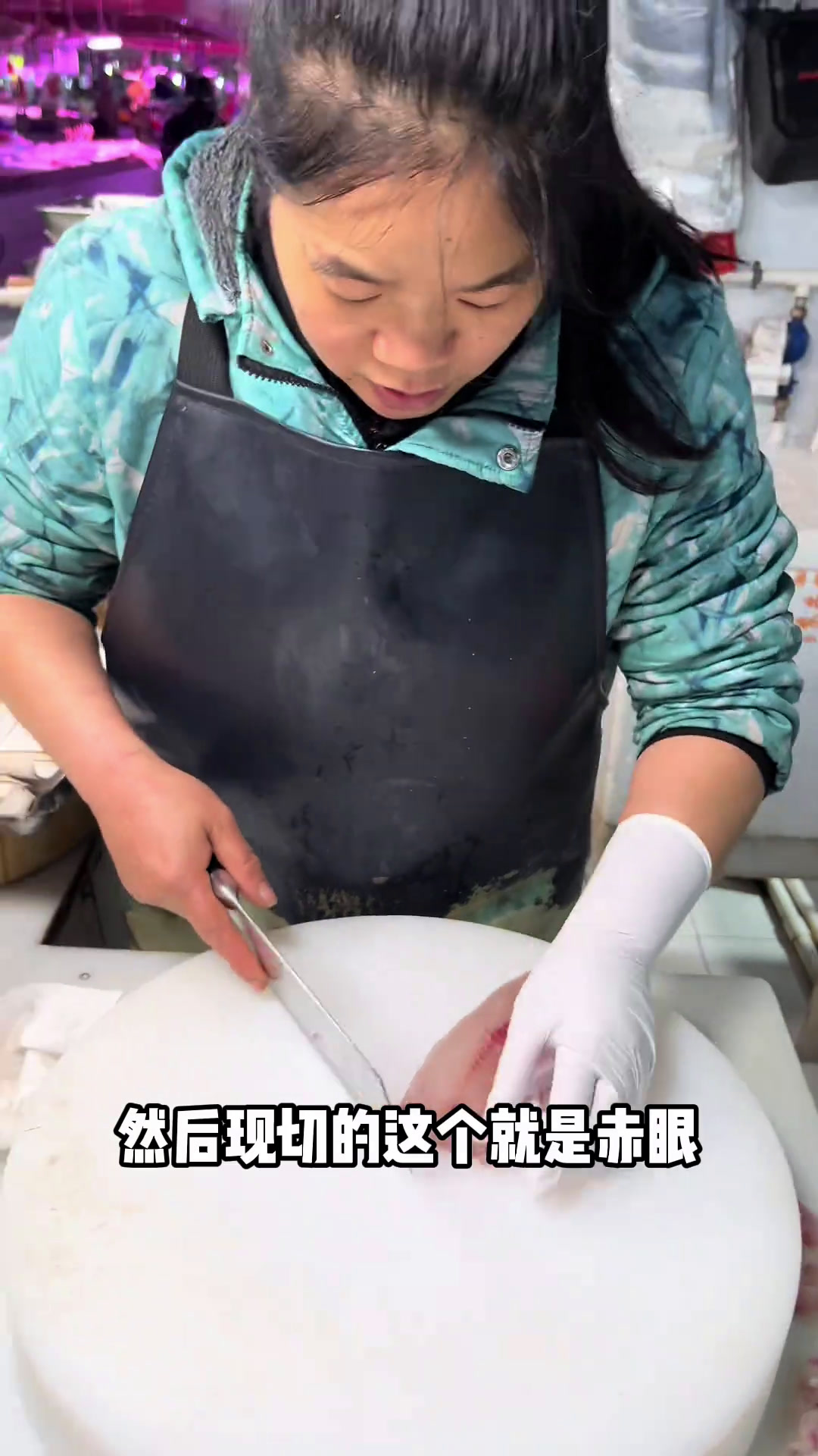 震惊北方人的广西淡水鱼生鱼片 感谢广西粉丝表妹热情招待带我吃