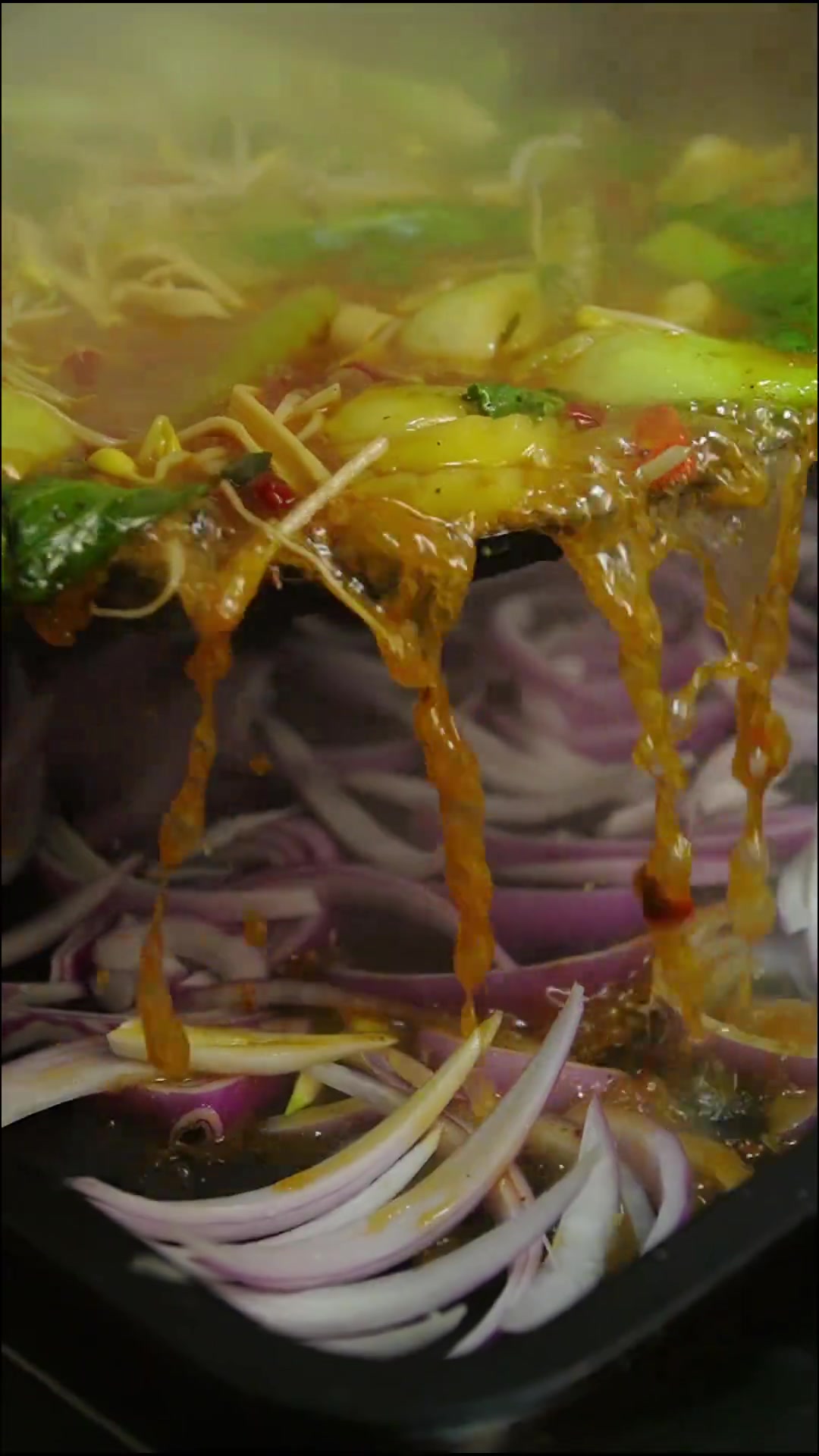 很多人都喜欢吃烤鱼,今天简单分享香辣烤鱼的做法