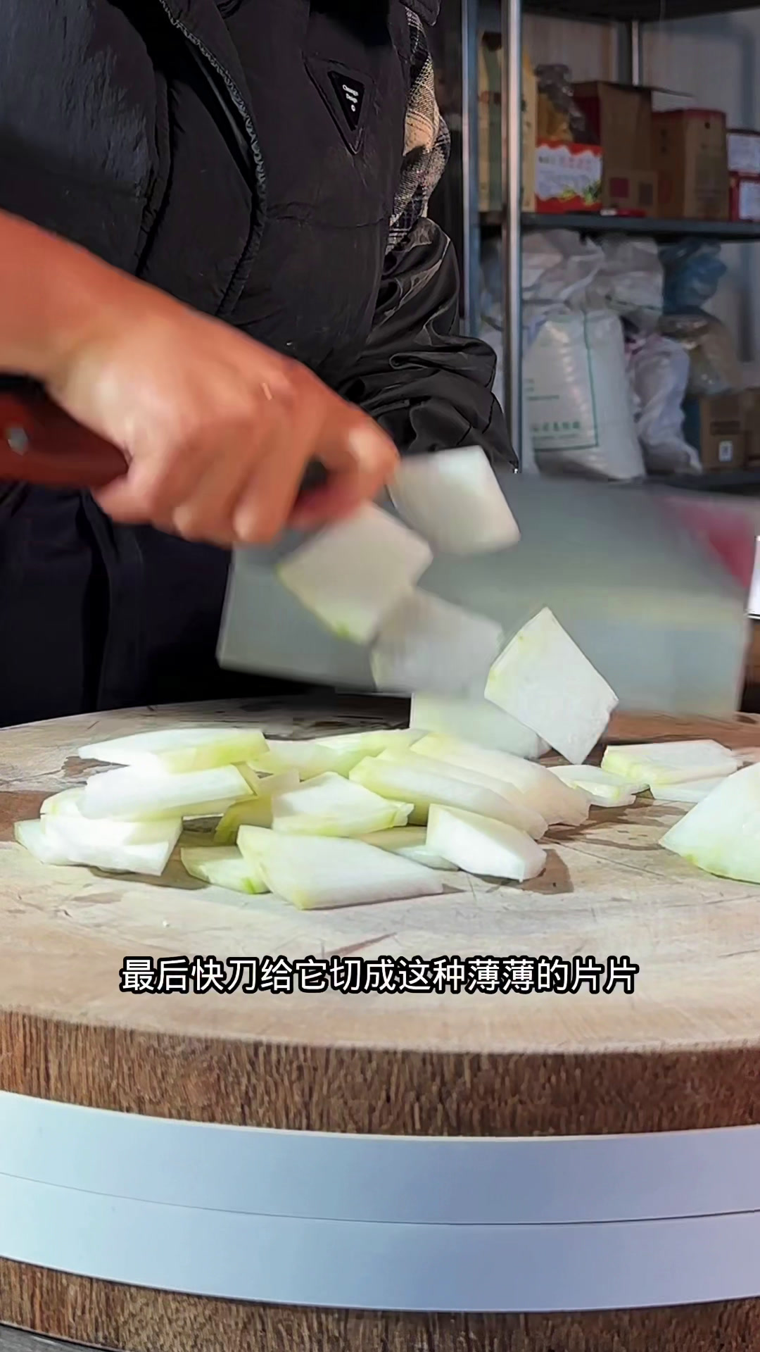 工地大厨秘籍,卤汤炖鸭腿香到工友排队抢饭