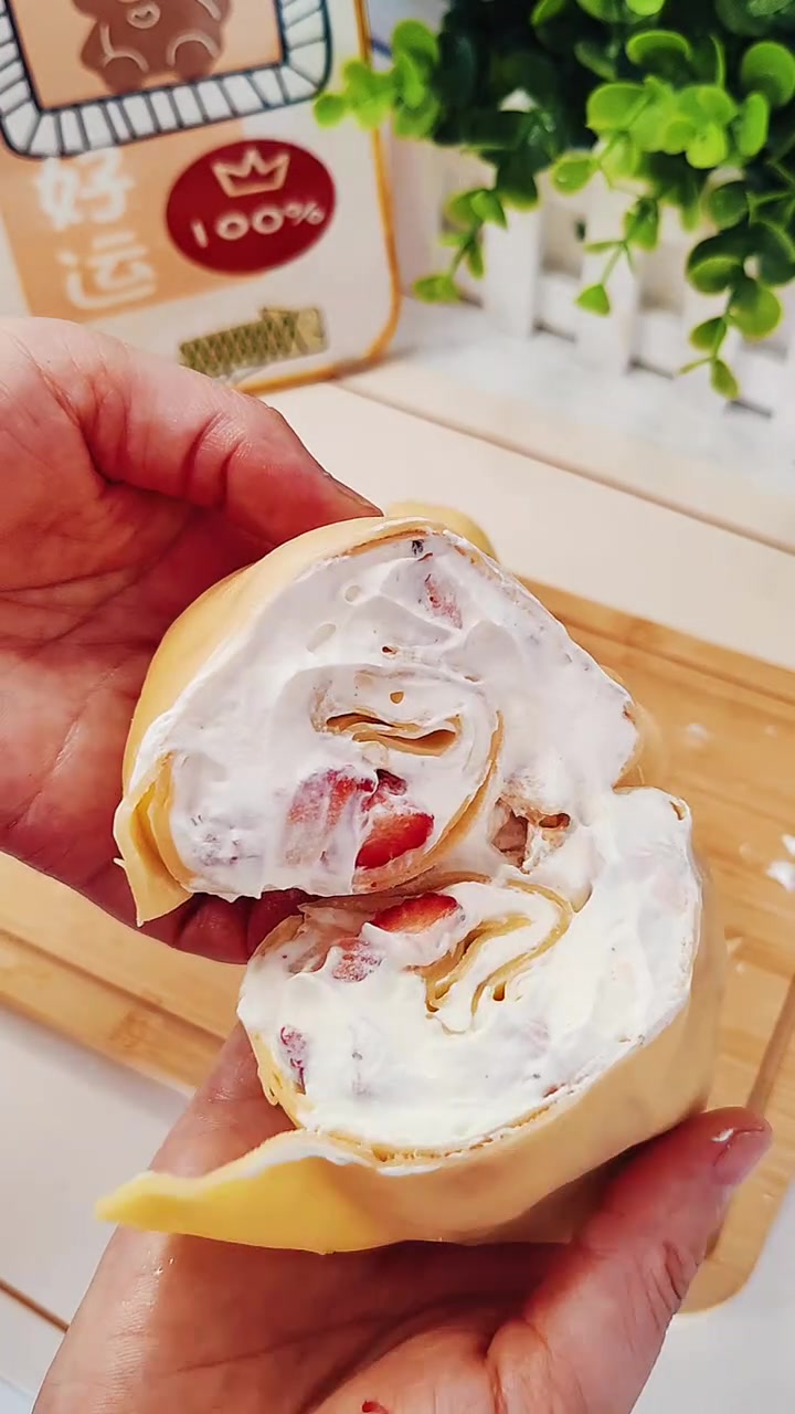 锁定这个配方就能轻松复刻蛋糕店的毛巾卷