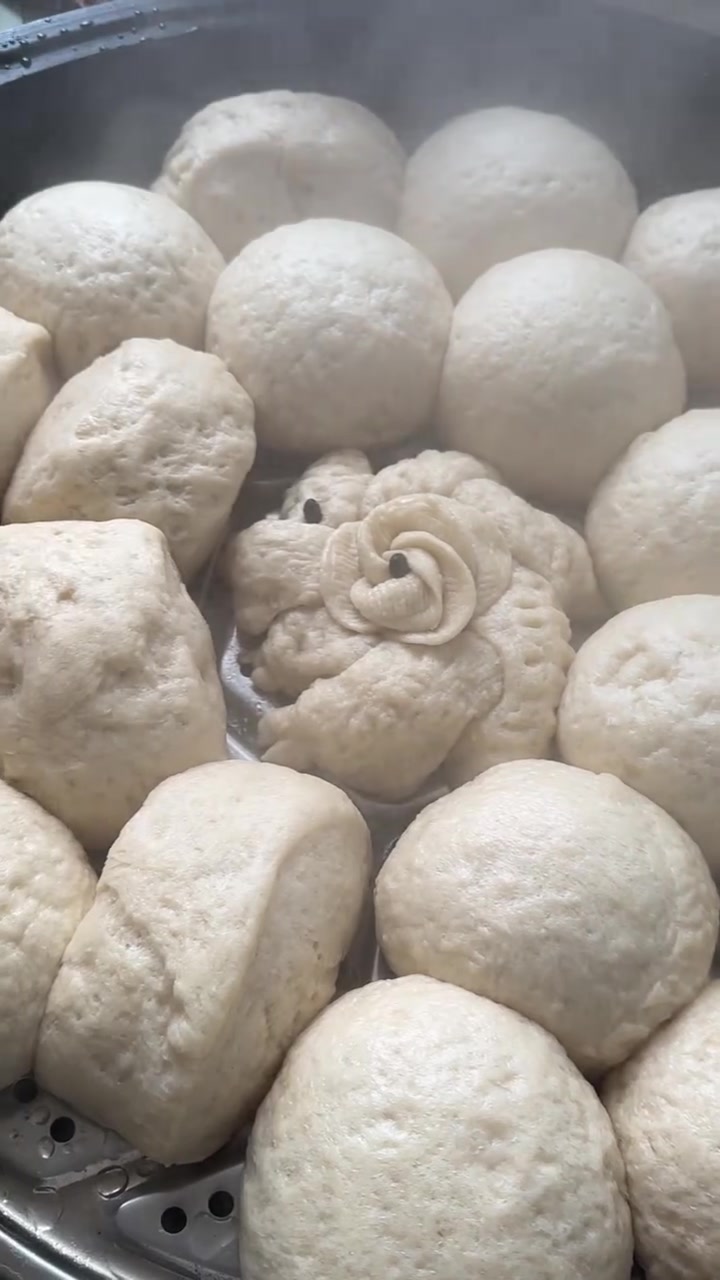 腊月二十七杀年鸡,蒸馒头